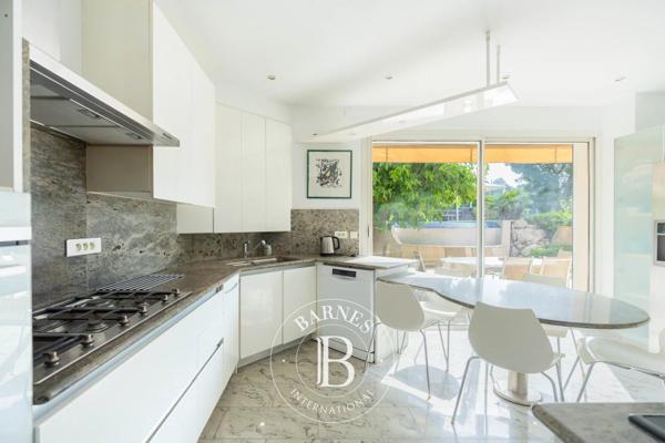 Marseille 7ème, Maison 5 Chambres -  356 m² à vendre