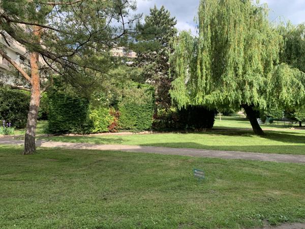 Appartement
                                                                                                                                                                                                                                                                                                                        4 pièce(s)                                                                                                                                                                                                          2 chambre(s)                                                                                                                                                                                                          66  m²