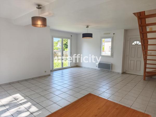 Maison 6 pièces - 90 m² Exclusivité efficity