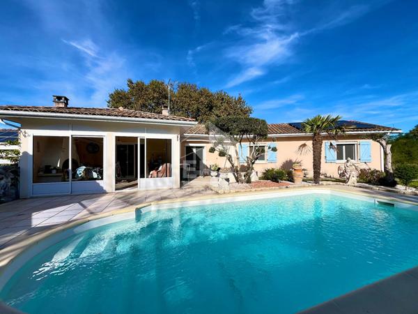 Maison de plain-pied à SARBAZAN 7 pièces 120 m²