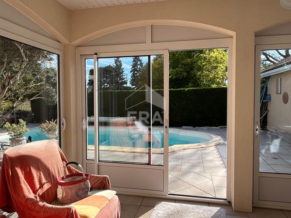 Maison de plain-pied à SARBAZAN 7 pièces 120 m²