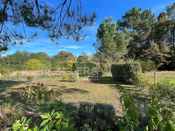 Maison de plain-pied à SARBAZAN 7 pièces 120 m²