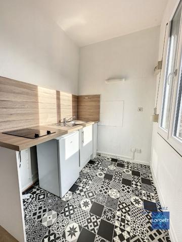 Location appartement près de Amiens - 2 pièce(s) - 26 m² - 490 € par mois
