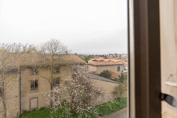 CARCASSONNE – BERGES DE L’AUDE – GAMBETTA Appartement T4 84m² avec balcon, parking , et façade ITE effectuée