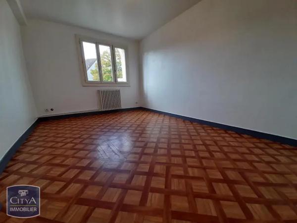 Appartement à louer 2 pièces 42.3m² Dijon (21000)
