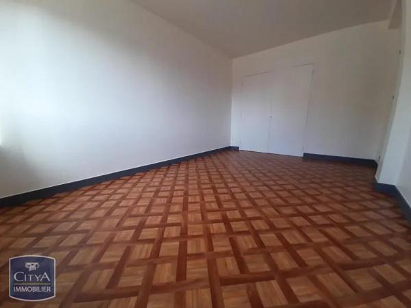 Appartement à louer 2 pièces 42.3m² Dijon (21000)