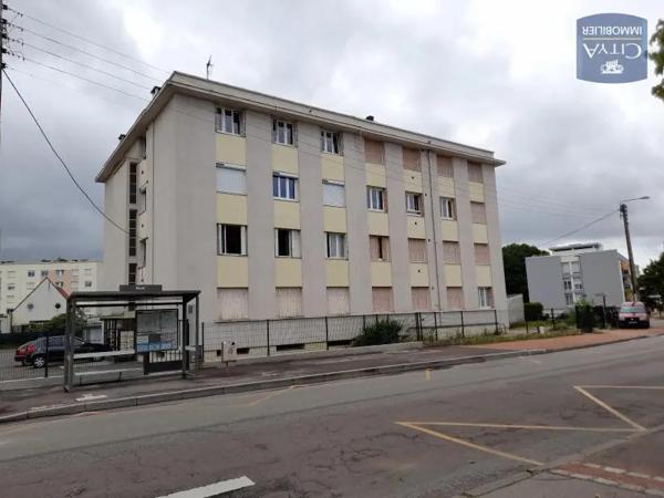Appartement à louer 2 pièces 42.3m² Dijon (21000)