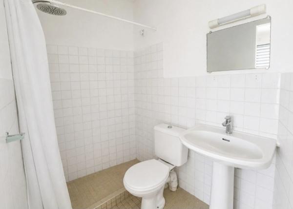 A vendre - Fort de France – Quartier Didier - Maison d'architecte – 7 Pièces – 4 Chambres + Petit T2 Indépendant