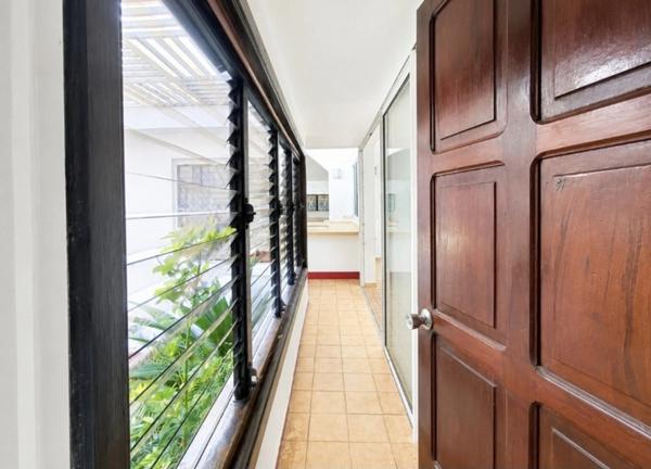 A vendre - Fort de France – Quartier Didier - Maison d'architecte – 7 Pièces – 4 Chambres + Petit T2 Indépendant