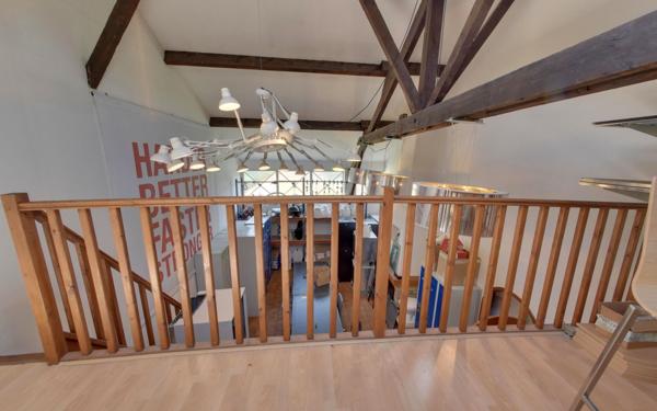 Maison à vendre    2 pièces • 260 m2 Le Blanc-Mesnil