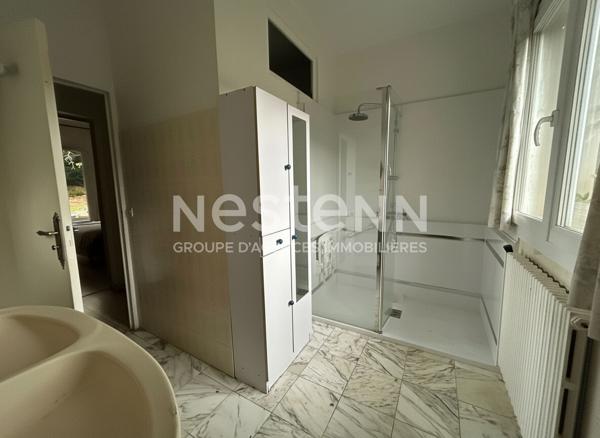 A vendre maison Elancourt 7 pièces 160 m2 sur un terrain de 1544m²