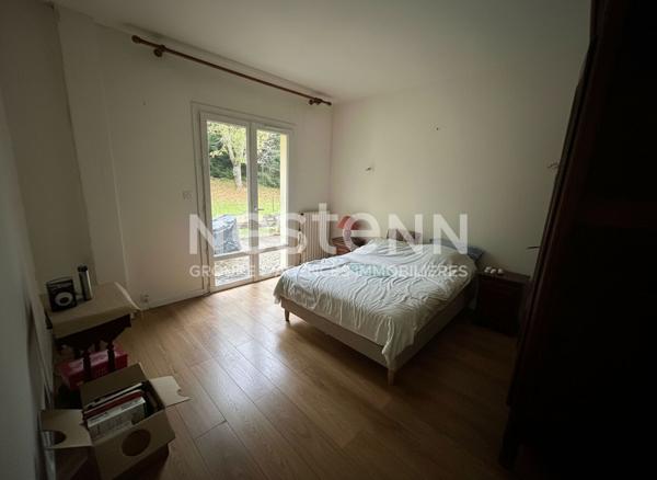 A vendre maison Elancourt 7 pièces 160 m2 sur un terrain de 1544m²