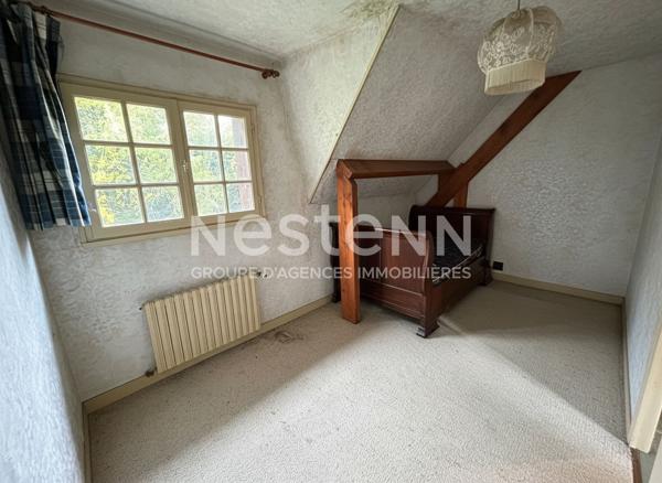 A vendre maison Elancourt 7 pièces 160 m2 sur un terrain de 1544m²