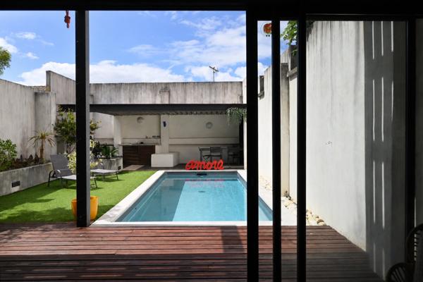 Maison entièrement rénover avec piscine