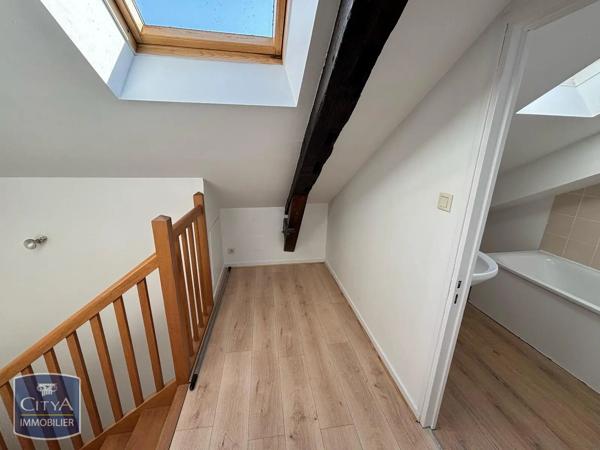 Appartement à louer 3 pièces 49.62m² Tours (37000)