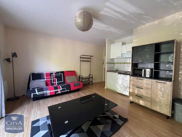 Appartement à louer 1 pièce 22.9m² Lèves (28300)