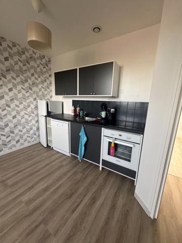 Appartement Corbeil Essonnes 2 pièce(s) 31.49 m2