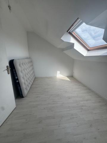 Appartement Corbeil Essonnes 2 pièce(s) 31.49 m2