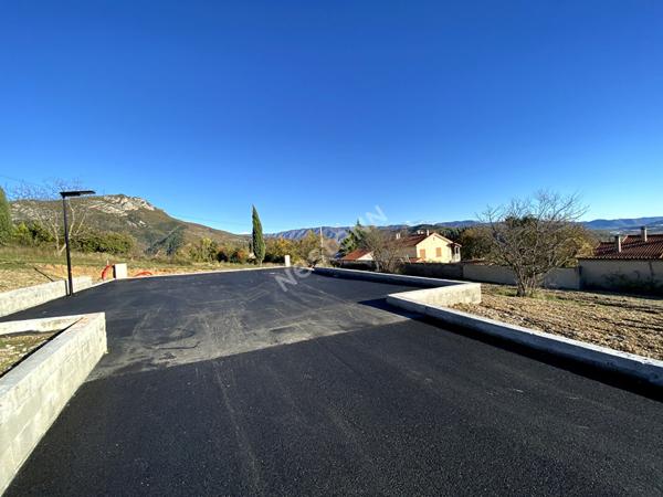 A vendre terrain viabilisé de 613 m² à Sisteron
