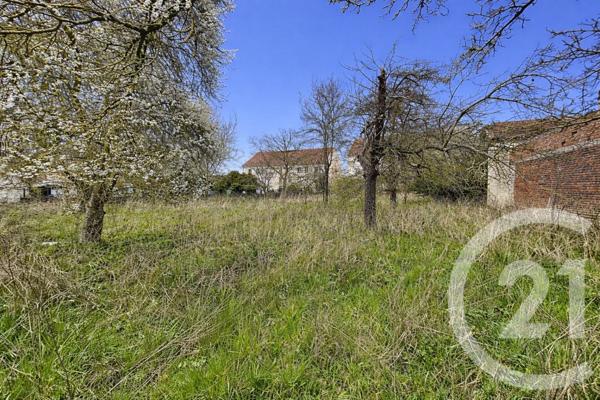 Terrain à vendre  1556 m2 ESTREES ST DENIS - 60