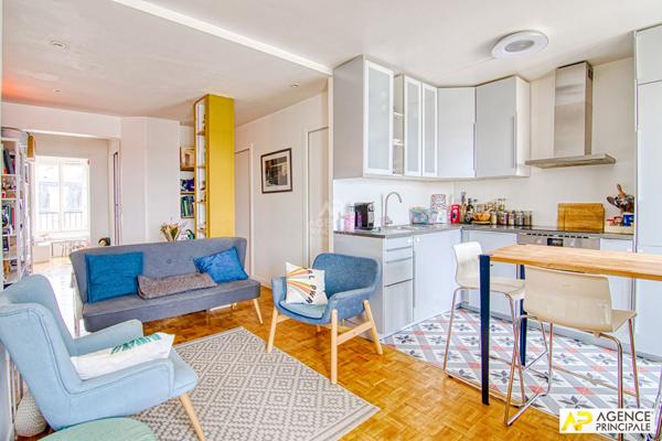 Versailles Notre-Dame Appartement 3 pièces 60.11 m² dernier étage avec ascenseur et parking €475 000 ** - Référence 26541