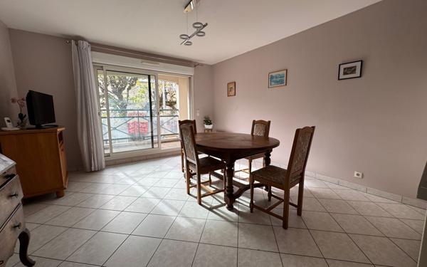 Appartement à vendre    3 pièces • 60,35 m2 Chelles