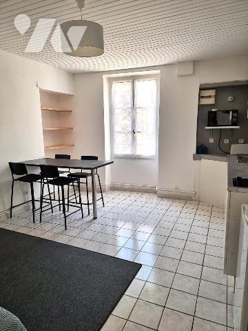 IMMEUBLE DE RAPPORT EN MONOPROPRIETE