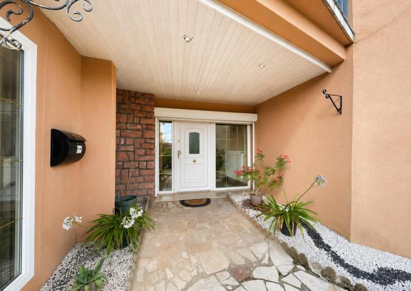 Appartement de 164 m² avec jardin et 2 garages