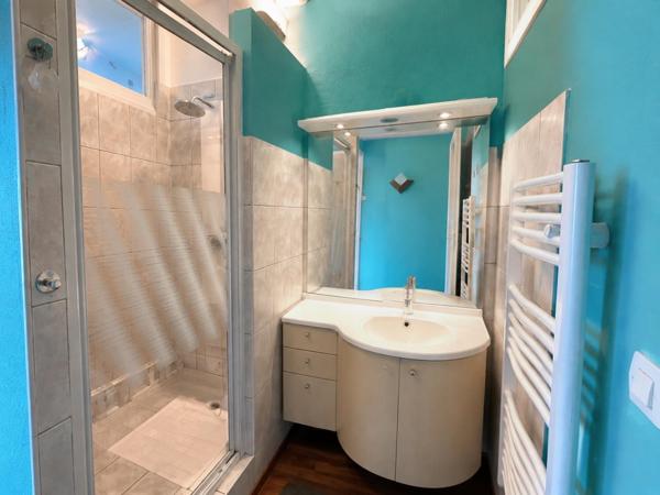 Appartement de 164 m² avec jardin et 2 garages