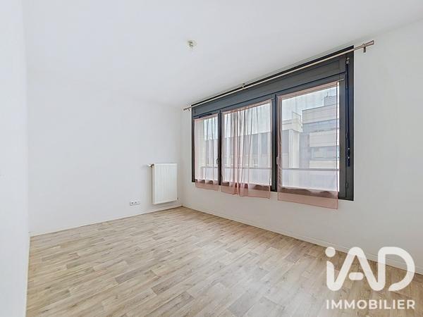 Location appartement 2 pièces 48,59 m² Massy