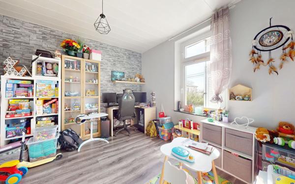 Maison à vendre    5 pièces • 103 m2 Clouange