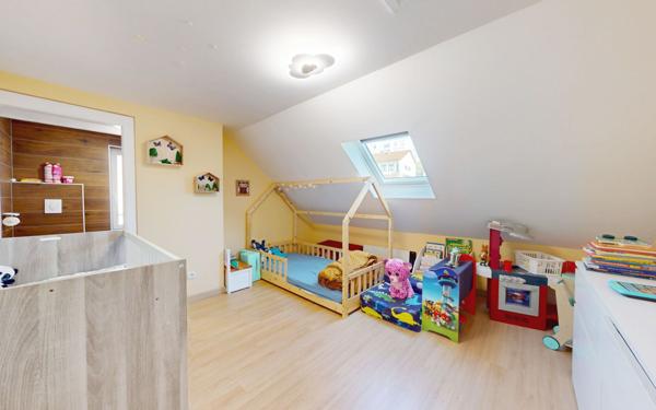 Maison à vendre    5 pièces • 103 m2 Clouange