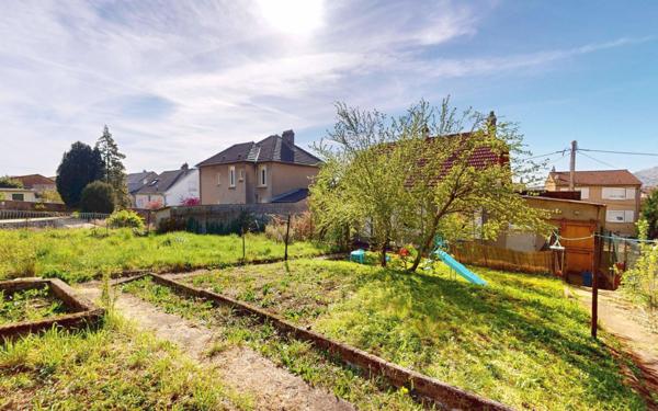 Maison à vendre    5 pièces • 103 m2 Clouange