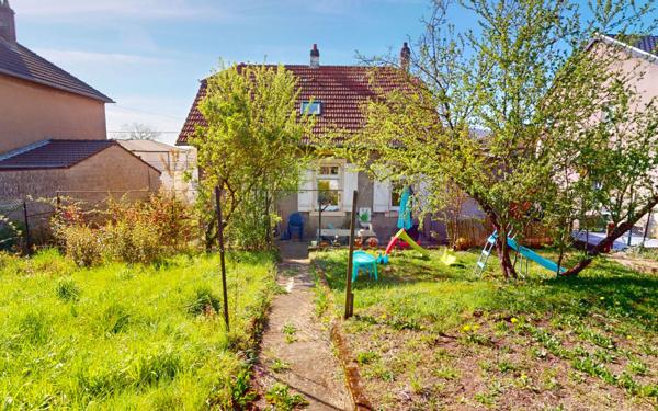 Maison à vendre    5 pièces • 103 m2 Clouange