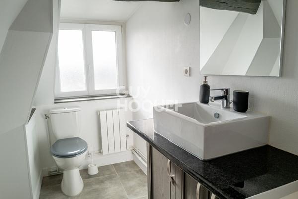 centre ville VERNEUIL , duplex meublé 2 chambres