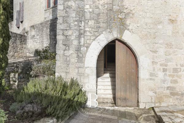 Lauzerte, Château 8 Chambres -  600 m² à vendre