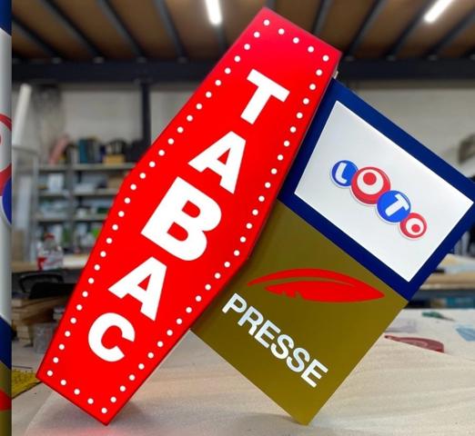 TABAC-PRESSE-LOTO / CA 240 000 € / COMMISSIONS 160 000 € / EBE 125 000 € / EMPLACEMENT PREMIUM SUR CENTRE COMMERCIAL DE VILLAGE ENTRE AUDE ET HERAULT