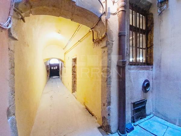 APPARTEMENT T1 A VENDRE - LYON 5EME ARRONDISSEMENT - 34 m 2 - 159 000 €
