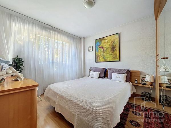 Appartement Ferney Voltaire 3 pièce(s) 76.75 m2