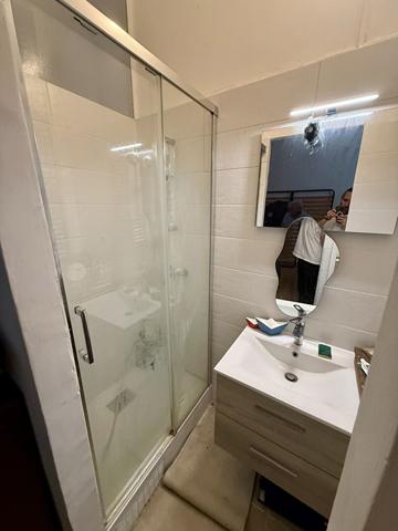 APPARTEMENT T2 Vendu avec Locataire MARSEILLE 06 - 2 pièce(s) -