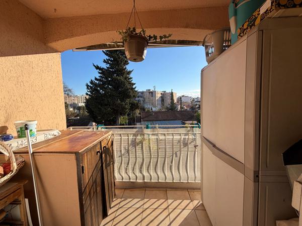 Cagnes Sur Mer Un beau 4P 91 m2 Terrasse Combles 70 m² Garage Résidence sécurisée