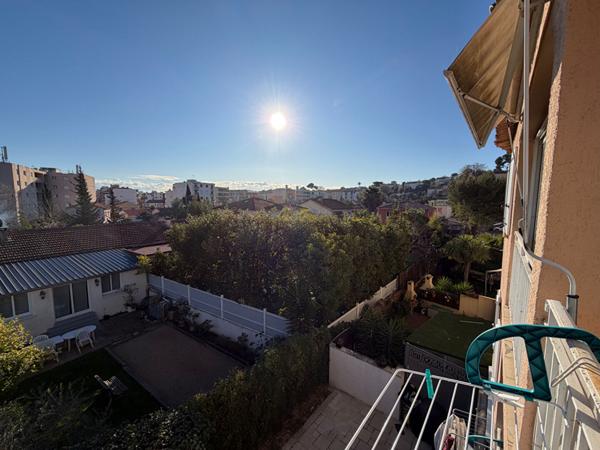 Cagnes Sur Mer Un beau 4P 91 m2 Terrasse Combles 70 m² Garage Résidence sécurisée