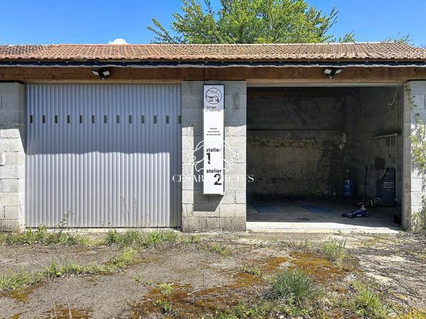 Potentiel exceptionnel de près de 1 000 m² – Axe Roanne / Paray-le-Monial