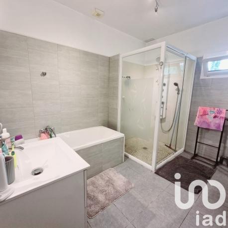 Maison à vendre 7 pièces 190 m² Azay-le-Brûlé