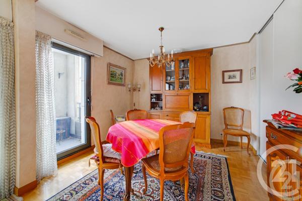Appartement F4 à vendre  4 pièces - 95,67 m2 PARIS - 75014
