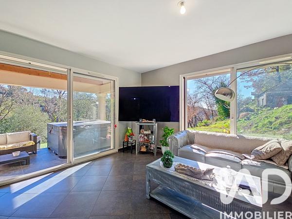 Maison à vendre 6 pièces 126 m² Colomars