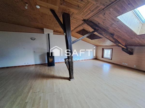 Superbe maison de charme composée de 2 logements