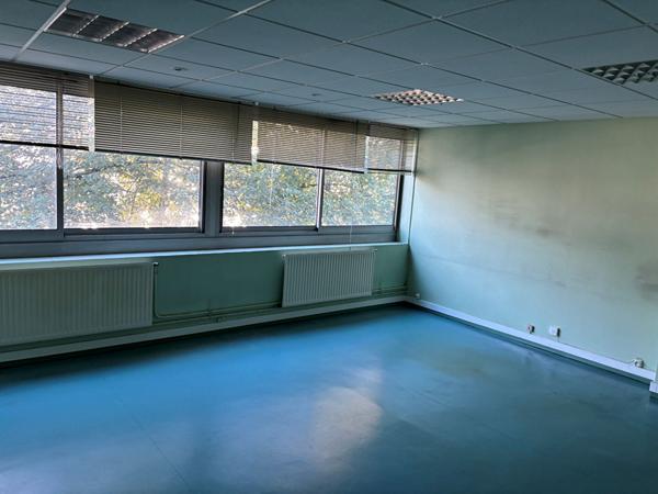 A LOUER BUREAU LAXOU - 32 m²