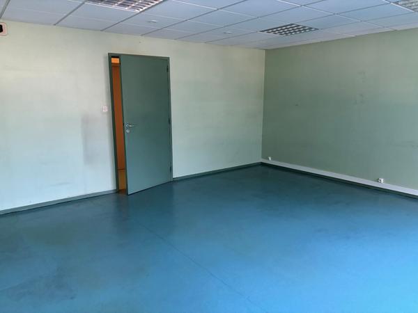 A LOUER BUREAU LAXOU - 32 m²