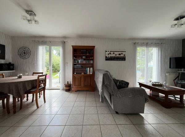 Maison à Réguiny, 56500 - 5 pièces 111m²